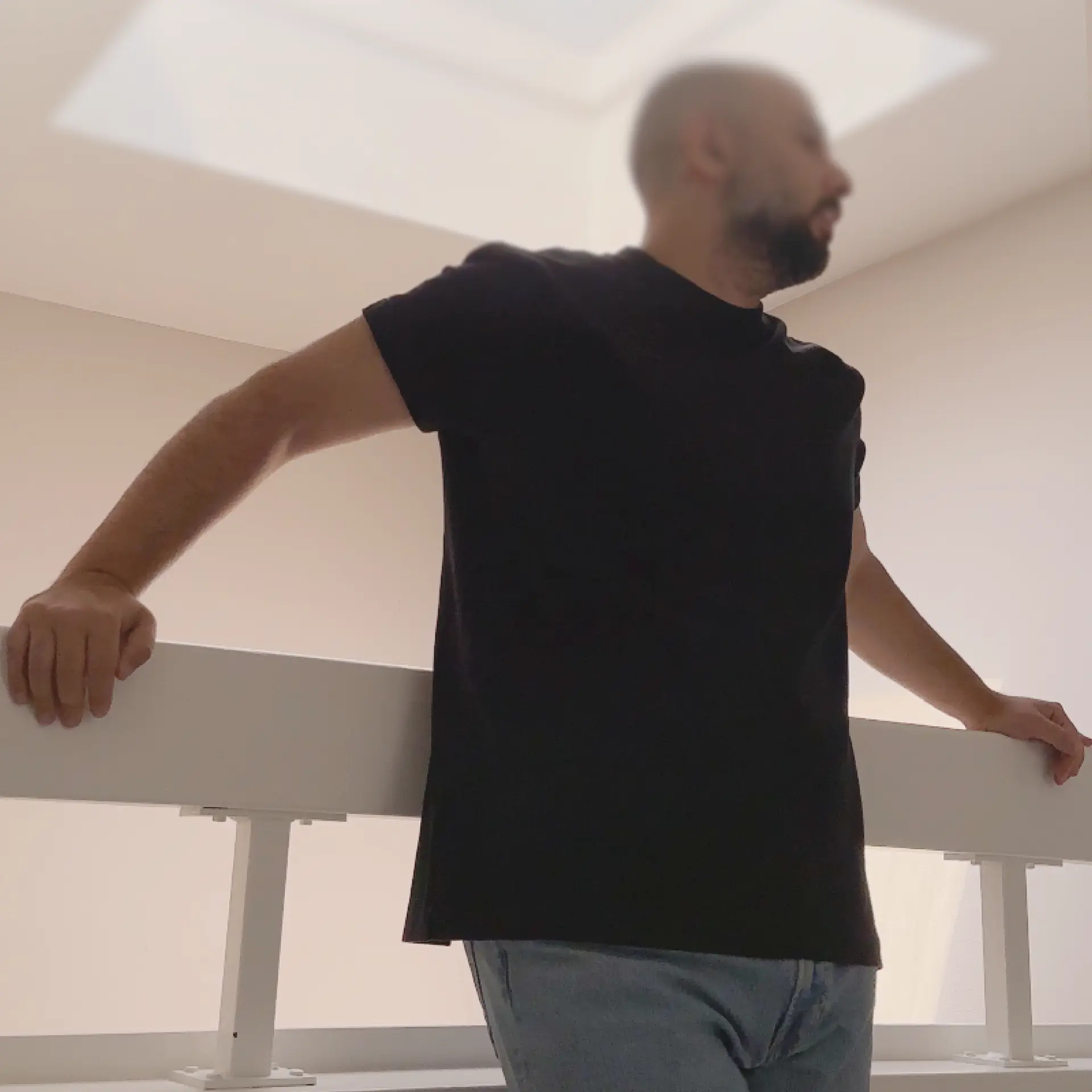 Delmade T-shirt drape from the side